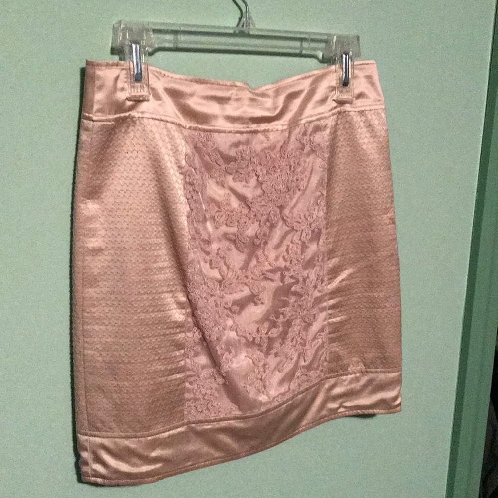 Short Gold Skirt with Lace Detailing
